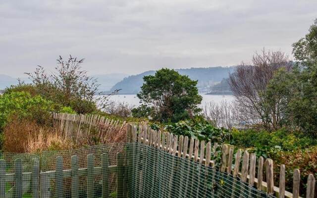 Number Eleven, beautiful 5 star apartment in Deganwy