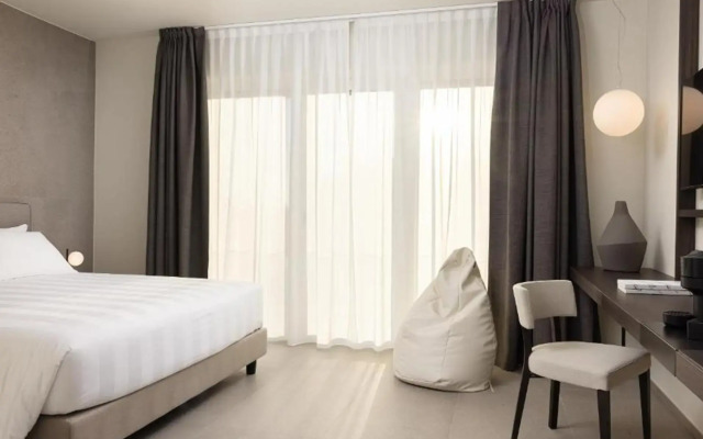 B21 Lifestyle Hotel