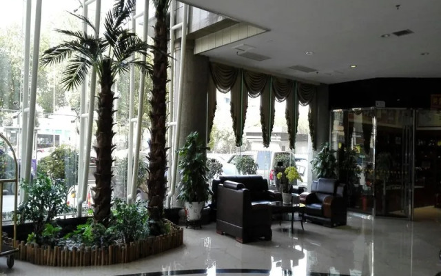 Junyi Frontier Hotel