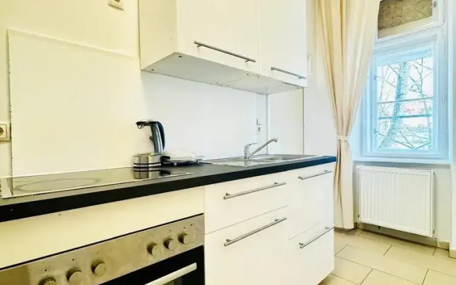 Cozy 2BR for 5 Near Schönbrunn