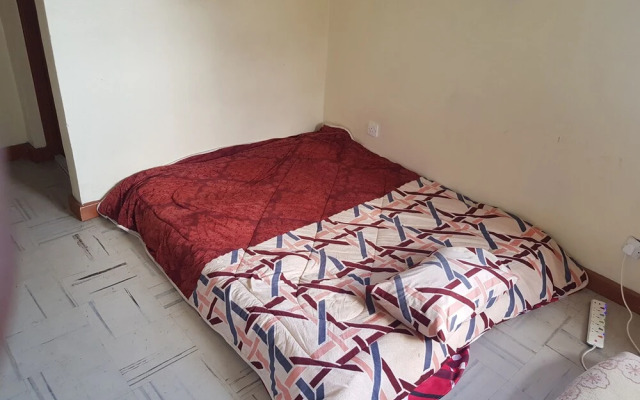 Cosy Sunflower House Nairobi with Wi-Fi