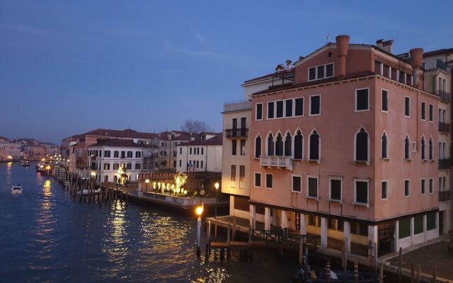 LHost in Venice