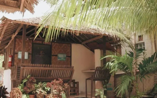 Badian Lambug Beach Beachfront Native Huts