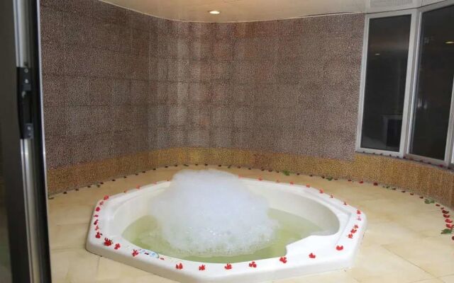 Inter Luxury Hotel