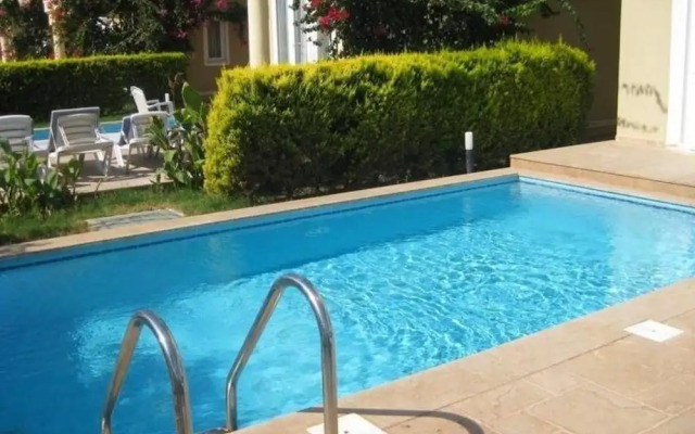 Sunset Beach Club Villas
