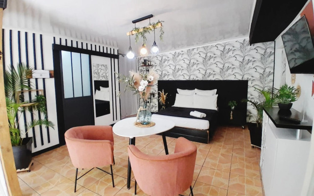 The Seven Motel Salazie à 15 min d'hell bourg