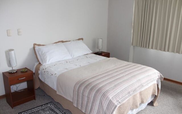 Suites Miraflores Jose Gabriel Chariarse