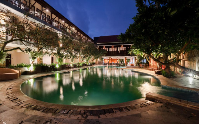 Surya Kencana Seaside Hotel