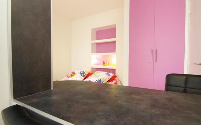 Studio Falguiere avec terrasse proche Necker et Montparnasse