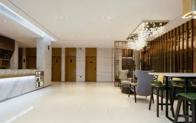 City Convenient Hotel