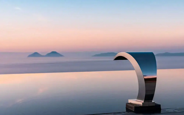 Maina Country Resort