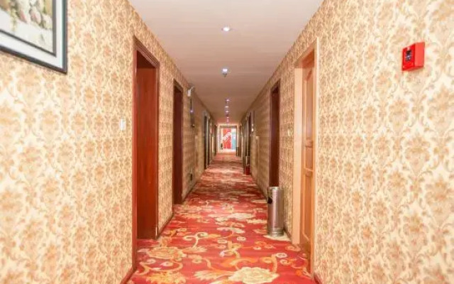 Anning Golden Harbor Hotel