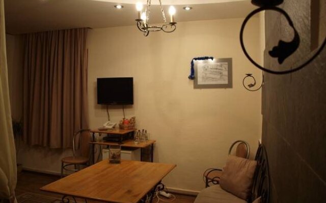 Paralax Hotel