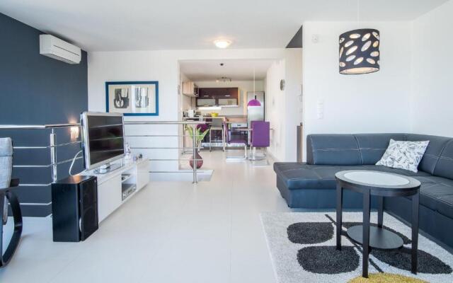 Luxury Spa Apartment Luna