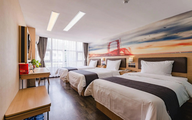 Thank Inn Plus Hotel Henan Kaifeng Tongxu county Renmin Road