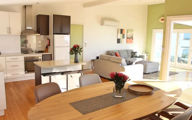 Birubi on Bay of Fires