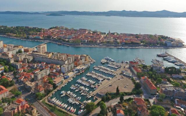 City Marine Luxury Apartments