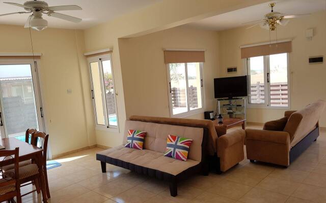 SeaBreeze Villas with Private Pool
