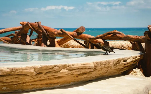 Cabañas Playa Condesa Tulum