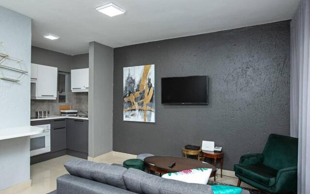 St Tropez 1 Bedroom Sandton Residence