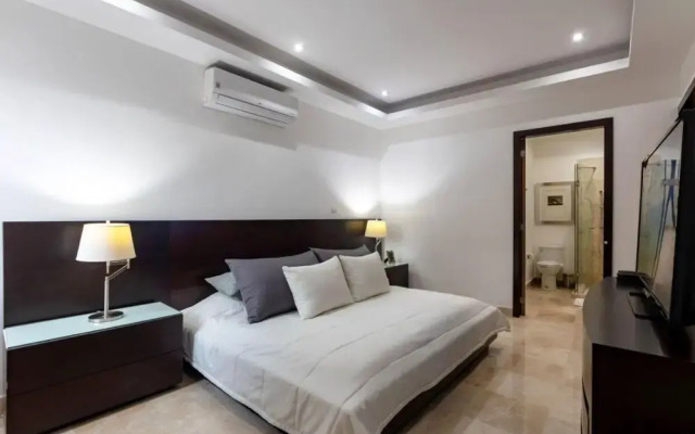 Pajaro De Fuego by Casago