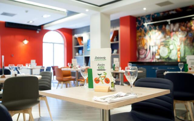 Holiday Inn Corby - Kettering A43 by IHG