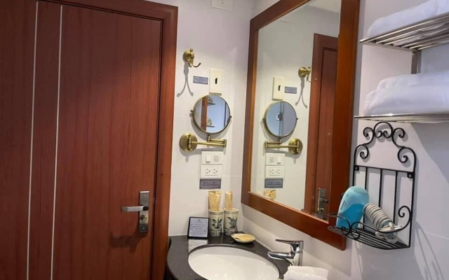 The Vancouver Hotel Ninh Binh