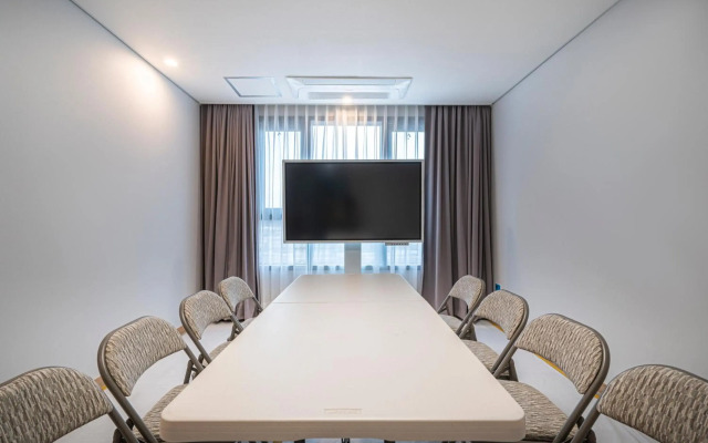 SureStay Plus Hotel by Best Western Asan
