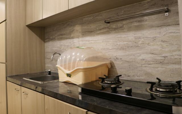 Comfort Living 3BR at Grand Palace Kemayoran Apartment