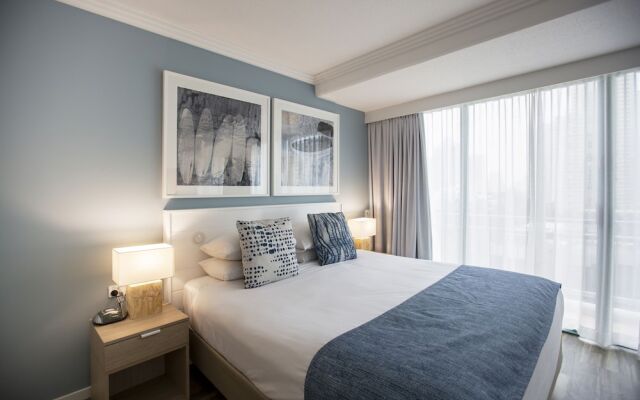 Club Wyndham Crown Towers