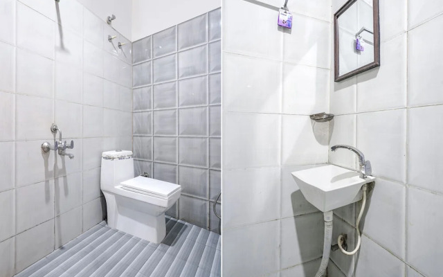 Fabhotel Vennela Inn