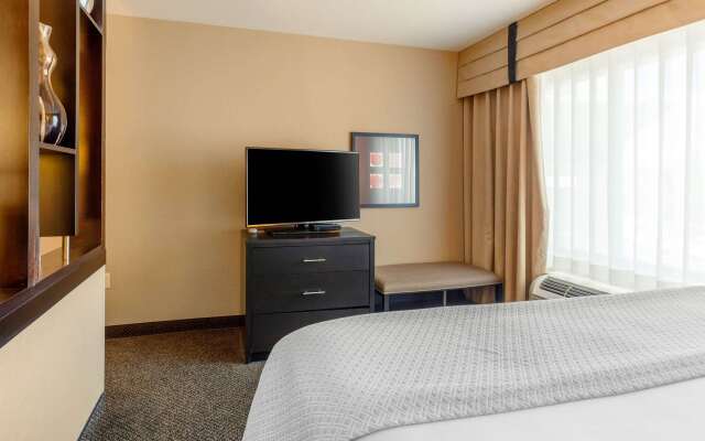 Cambria Hotel Fort Collins