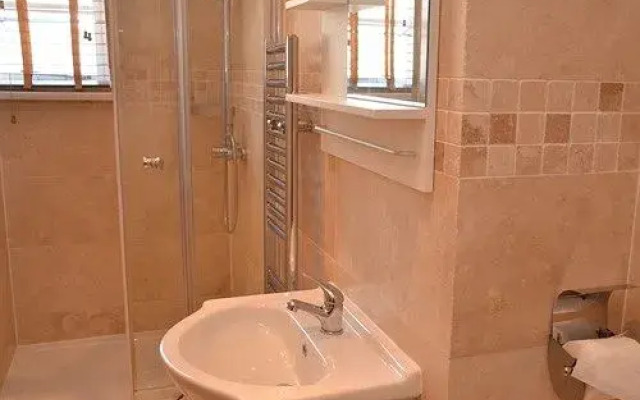 Alexander Paddington Apartments