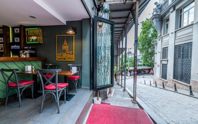 Karakoy Aparts Hotel