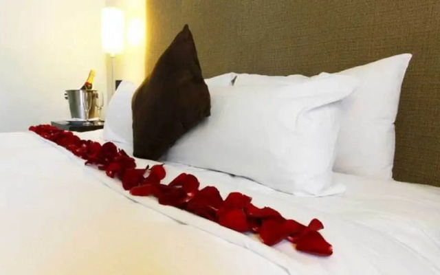 Hotel Lotus Grand