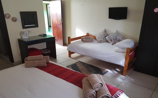 360 Eastwoods Guesthouse