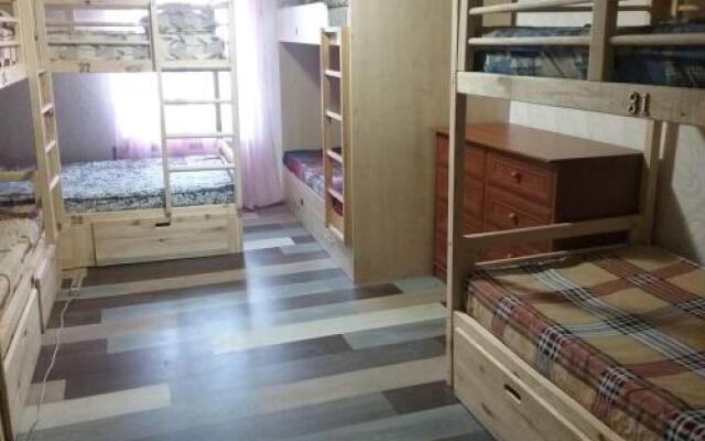 Hostel 777