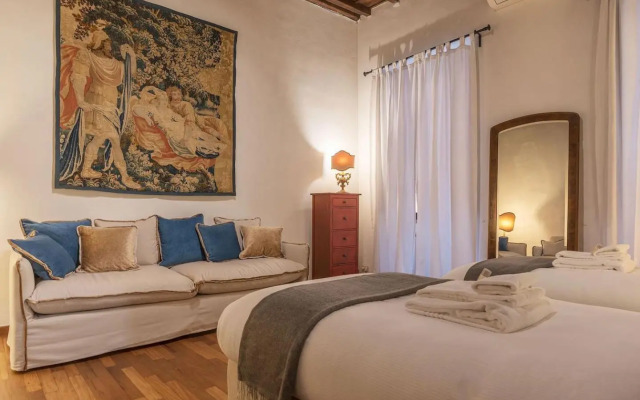 Unique Opportunity To Live in a Renaissance Palace - Ac/Wi-Fi