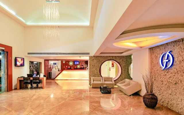 Flora Airport Hotel and Convention Centre Kochi