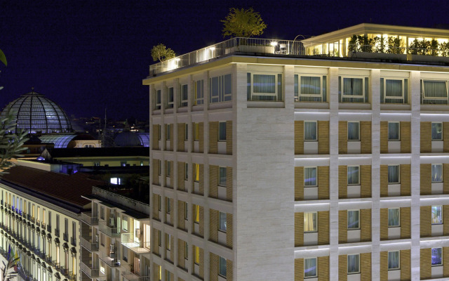 Renaissance Naples Hotel Mediterraneo