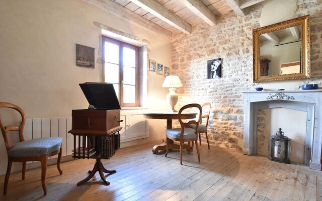 Pleasant House in Medieval Village, With Restaurants Within Walking Distance!