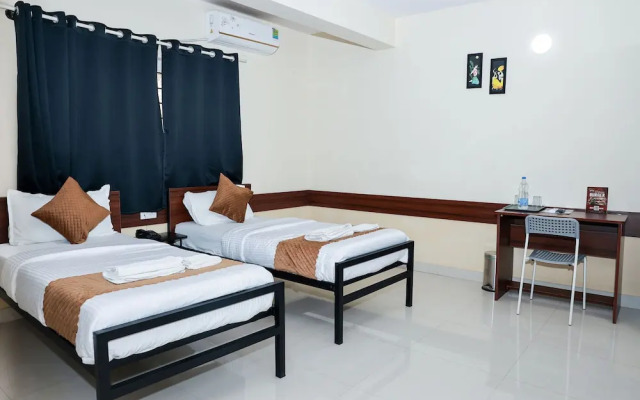 Hotel Banyan Tree