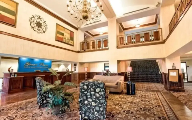 Grand Plaza Hotel & Conference Center