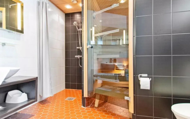 House Iida 33 Terracina