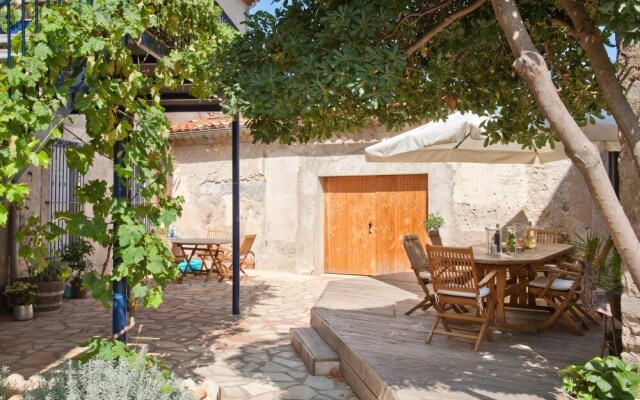 Butterworth Manoir
