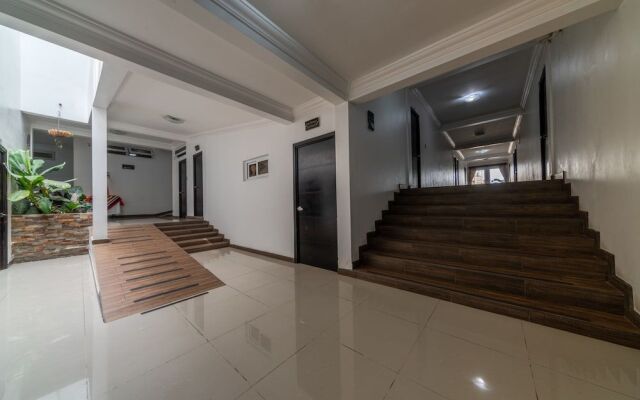 Mont's Hotel