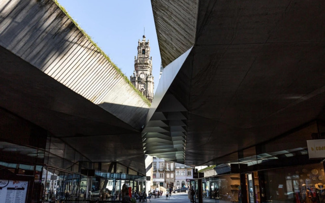 Iconic Nightlife Studio 204