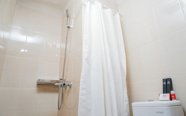Clean and Elegant 1BR at The Oasis Apartment