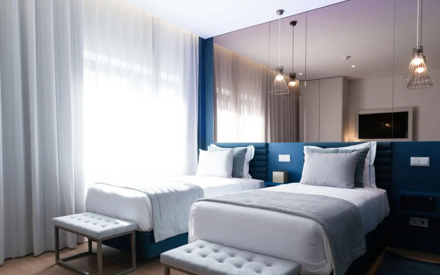Zurin Charm Hotel