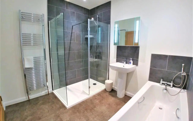 Meadow View Apartments